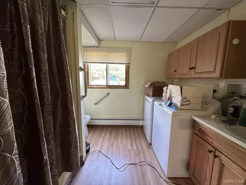 5770 I, Escanaba, MI 49829 photo 12