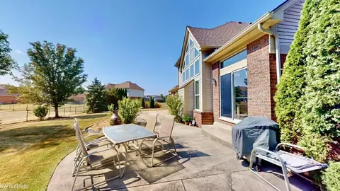 22338 Harris, Macomb, MI 48044 photo 3