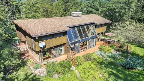 7211 W Gates, Bruce Township, MI 48065