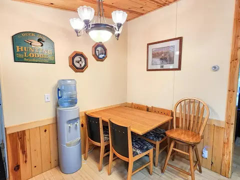 Dining - 3901 E Long Lk, Harrison, MI 48625 photo 2 of 2