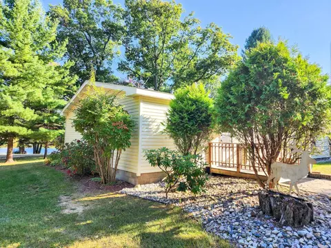 Exterior - 3901 E Long Lk, Harrison, MI 48625 photo 13 of 15