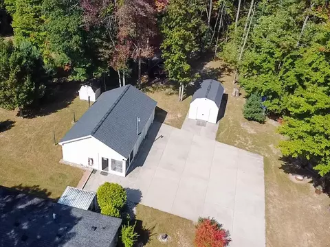 Exterior - 3901 E Long Lk, Harrison, MI 48625 photo 4 of 15