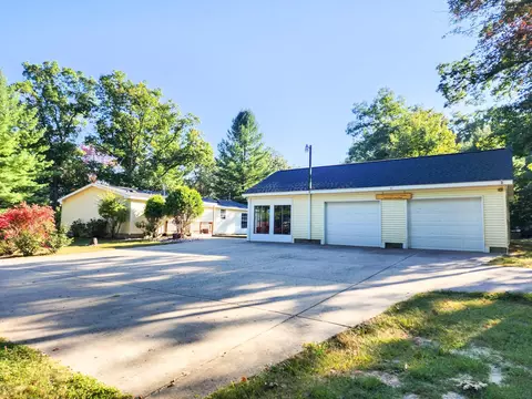 Exterior - 3901 E Long Lk, Harrison, MI 48625 photo 2 of 15