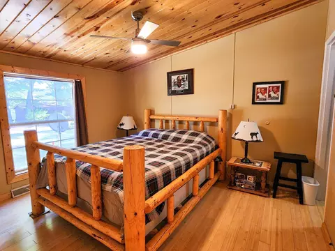Bedroom - 3901 E Long Lk, Harrison, MI 48625 photo 3 of 7