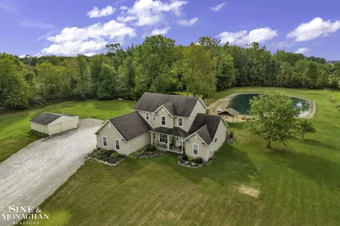8673 Smiths Crk, Wales, MI 48027