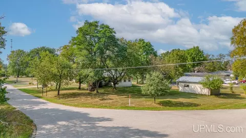 7992 2775 Ln, Rapid River, MI 49878 photo 25