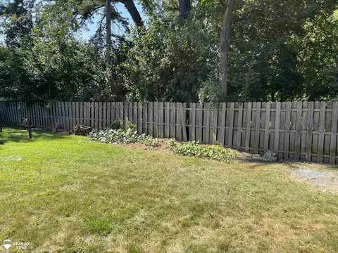1817 Lynbrook, Flint, MI 48507 photo 42