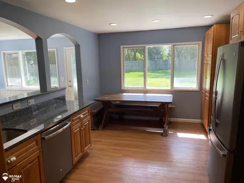 1817 Lynbrook, Flint, MI 48507 photo 7