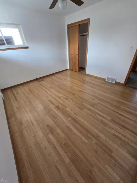 8283 Stanley, Warren, MI 48093 photo 14