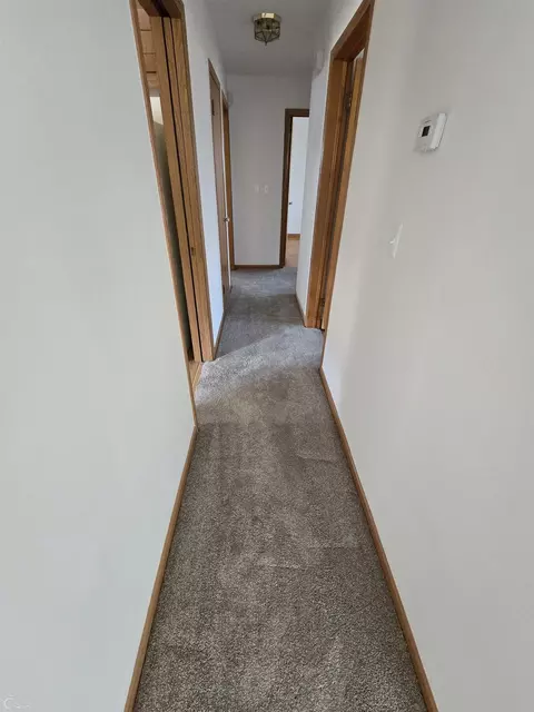 8283 Stanley, Warren, MI 48093 photo 10