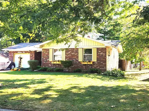 1410 Helen, Bay City, MI 48708