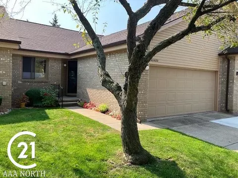 41483 Ambercrest #64, Sterling Heights, MI 48314