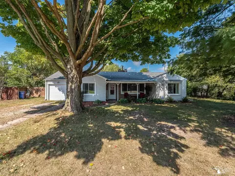 Exterior - 2505 10th, Monroe, MI 48162 photo 9 of 10