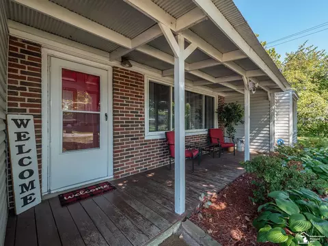 Exterior - 2505 10th, Monroe, MI 48162 photo 8 of 10