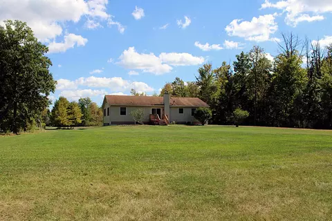 Exterior - 1040 Richman, Saint Clair, MI 48079 photo 6 of 10