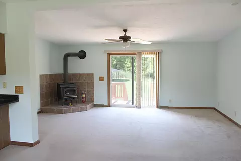 Living - 1040 Richman, Saint Clair, MI 48079 photo 2 of 5