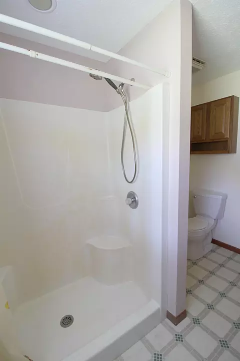 Bath - 1040 Richman, Saint Clair, MI 48079 photo 4 of 8