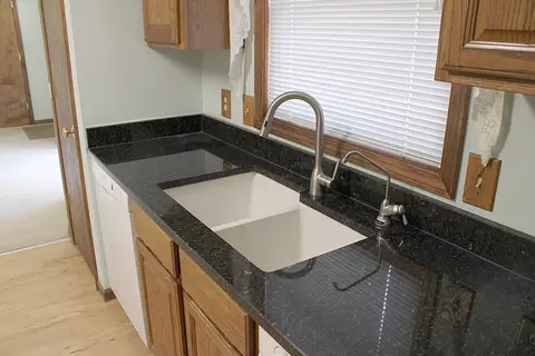 Kitchen - 1040 Richman, Saint Clair, MI 48079 photo 4 of 6