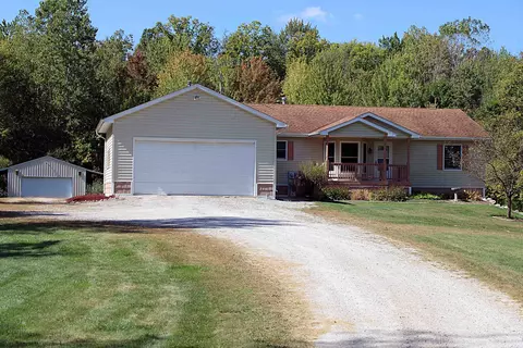Exterior - 1040 Richman, Saint Clair, MI 48079 photo 2 of 10