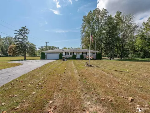 Exterior - 3563 Bluebush, Monroe, MI 48162 photo 3 of 13