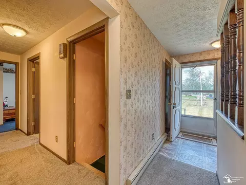 Entry Way - 3563 Bluebush, Monroe, MI 48162 photo 1 of 1