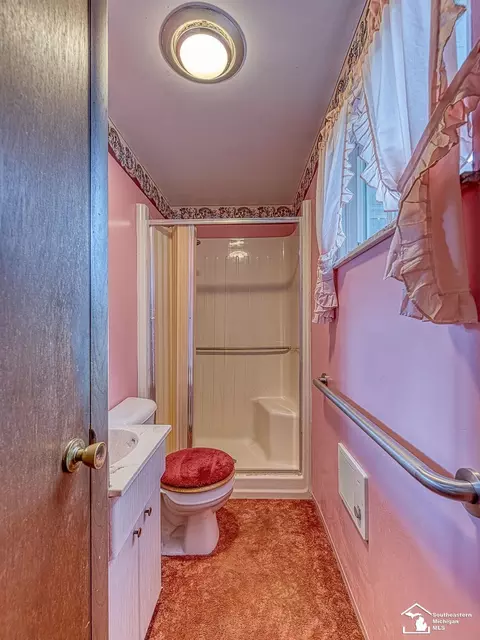 Bath - 3563 Bluebush, Monroe, MI 48162 photo 2 of 2