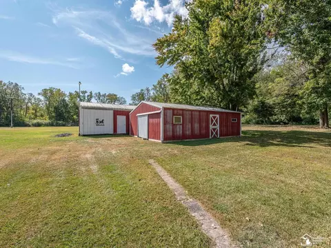 Exterior - 3563 Bluebush, Monroe, MI 48162 photo 9 of 13