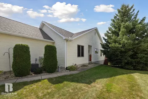 1028 Bluebell, Davison, MI 48423 photo 37