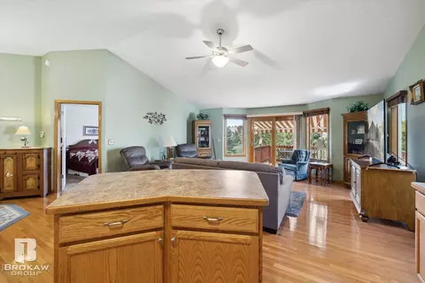1028 Bluebell, Davison, MI 48423 photo 13