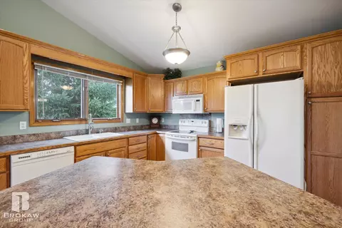 1028 Bluebell, Davison, MI 48423 photo 10