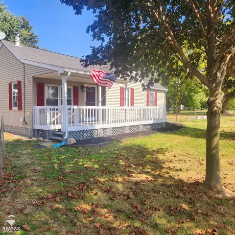 1415 E Riley, Owosso, MI 48867