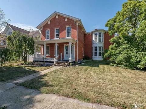 325 Tremont, Monroe, MI 48162