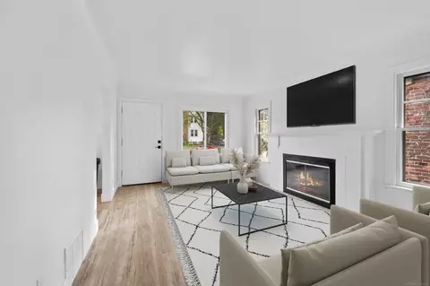 305 E Harry, Hazel Park, MI 48030 photo 6