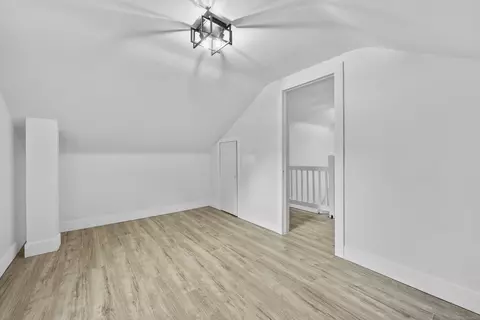 305 E Harry, Hazel Park, MI 48030 photo 21