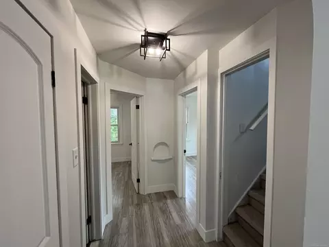 305 E Harry, Hazel Park, MI 48030 photo 8