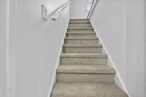 305 E Harry, Hazel Park, MI 48030 photo 18