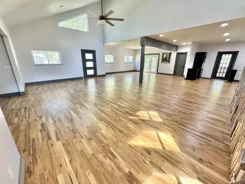Living - 13562 Avalon, Monroe, MI 48161 photo 2 of 4