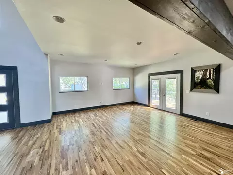 Living - 13562 Avalon, Monroe, MI 48161 photo 3 of 4