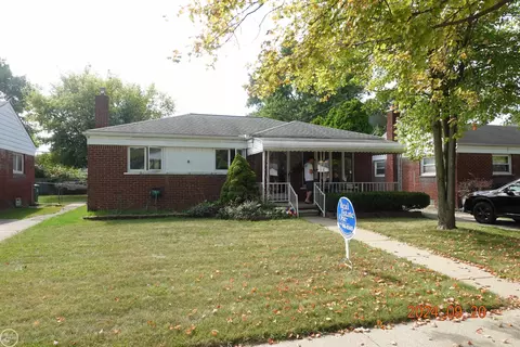 32931 Rosslyn, Garden City, MI 48135