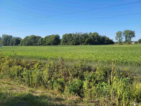 01 Summerfield, Petersburg, MI 49270