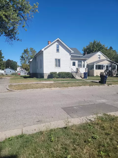 817 17th, Bay City, MI 48708