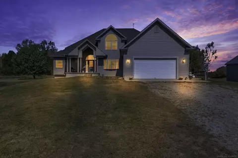 7618 Center Line Rd, Kingston, MI 48741