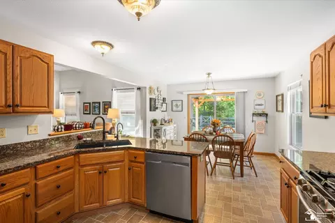 7507 Willow Pointe, Temperance, MI 48182 photo 22
