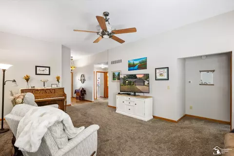 7507 Willow Pointe, Temperance, MI 48182 photo 17
