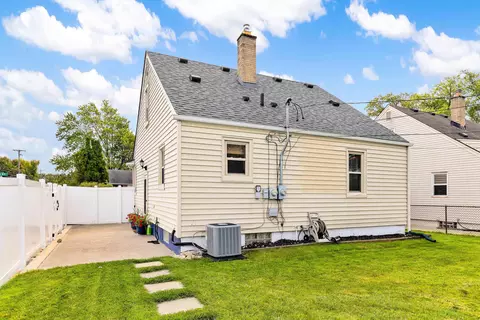 Other - 204 Chippewa, Clawson, MI 48017 photo 6 of 6