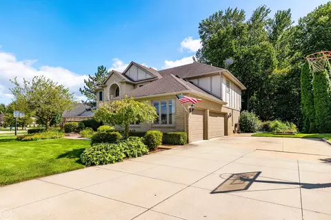 52139 Maurice, Macomb, MI 48042 photo 2