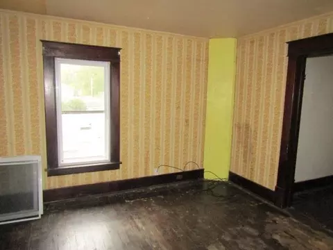 618 River, Owosso, MI 48867 photo 16