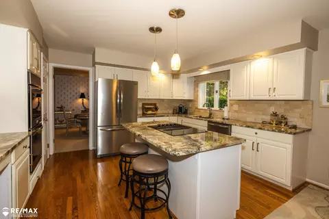 1398 Highland Mdws, Flint, MI 48532 photo 8