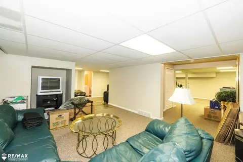 1398 Highland Mdws, Flint, MI 48532 photo 28