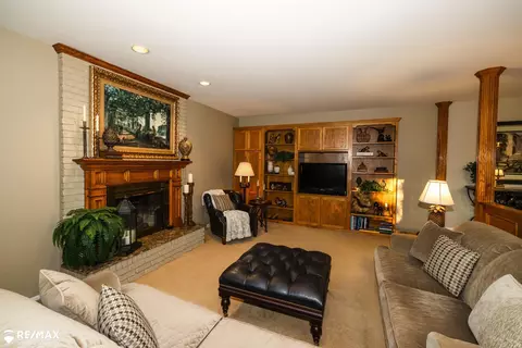 1398 Highland Mdws, Flint, MI 48532 photo 11